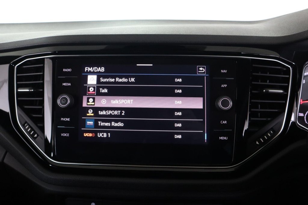 Used Volkswagen T-Roc 2021 for sale - 76430217: Photo 34