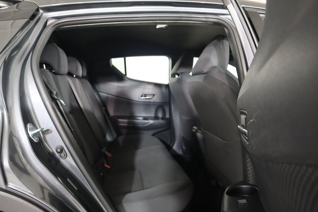 Used Toyota C-HR 2022 for sale - 76986170: Photo 22