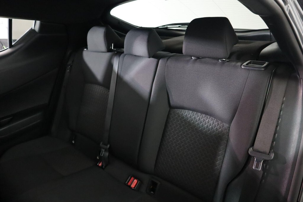 Used Toyota C-HR 2022 for sale - 76986170: Photo 29