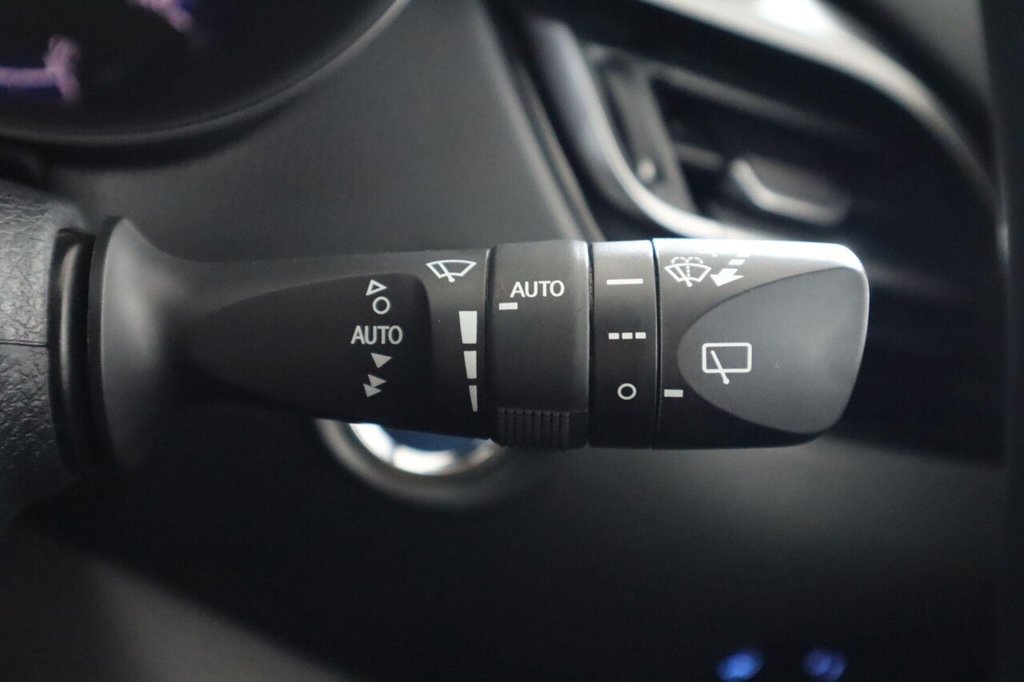 Used Toyota C-HR 2022 for sale - 76986170: Photo 36