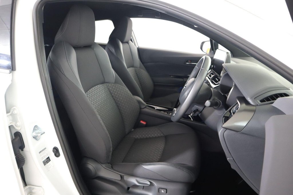 Used Toyota C-HR 2022 for sale - 76711466: Photo 14
