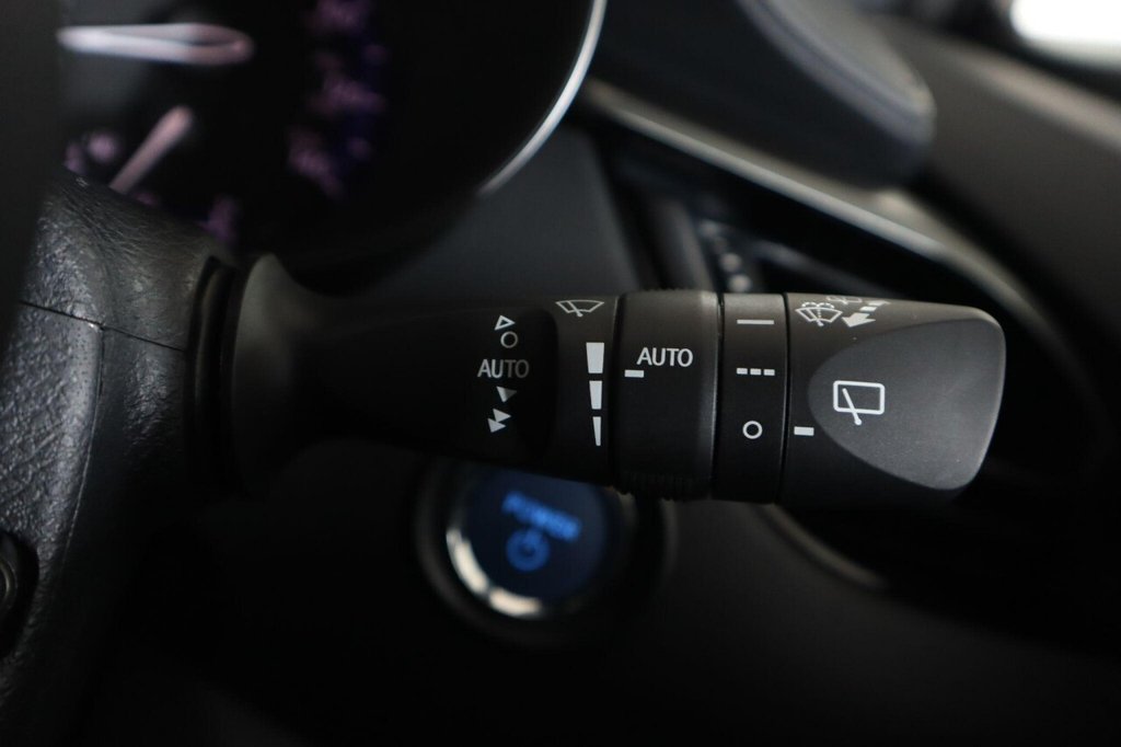 Used Toyota C-HR 2022 for sale - 76711466: Photo 19