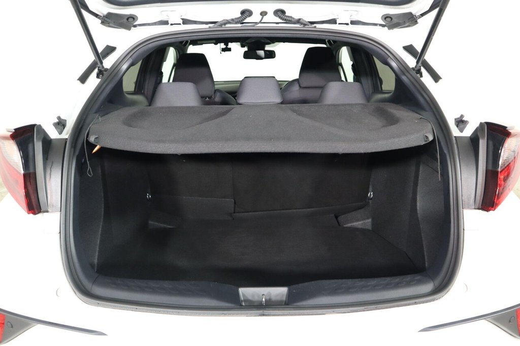 Used Toyota C-HR 2022 for sale - 76711466: Photo 47