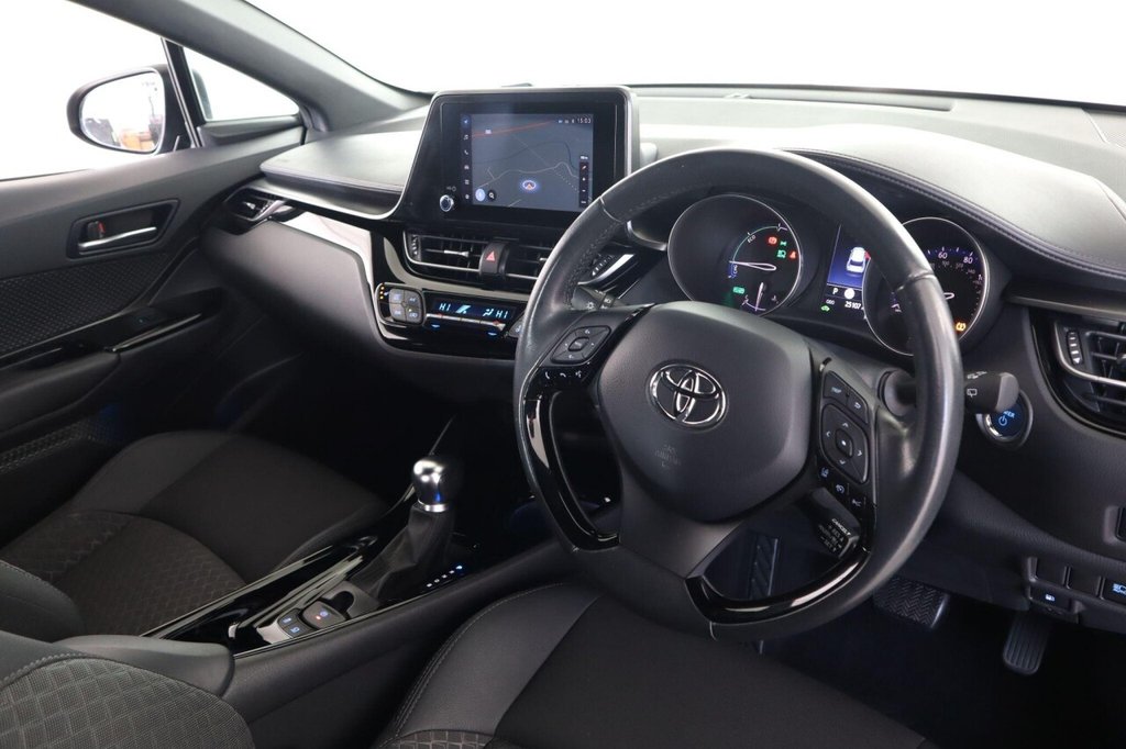 Used Toyota C-HR 2022 for sale - 76376057: Photo 12