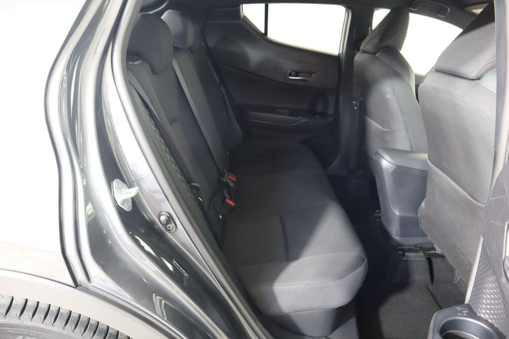 Used Toyota C-HR 2022 for sale - 76376057: Photo 15