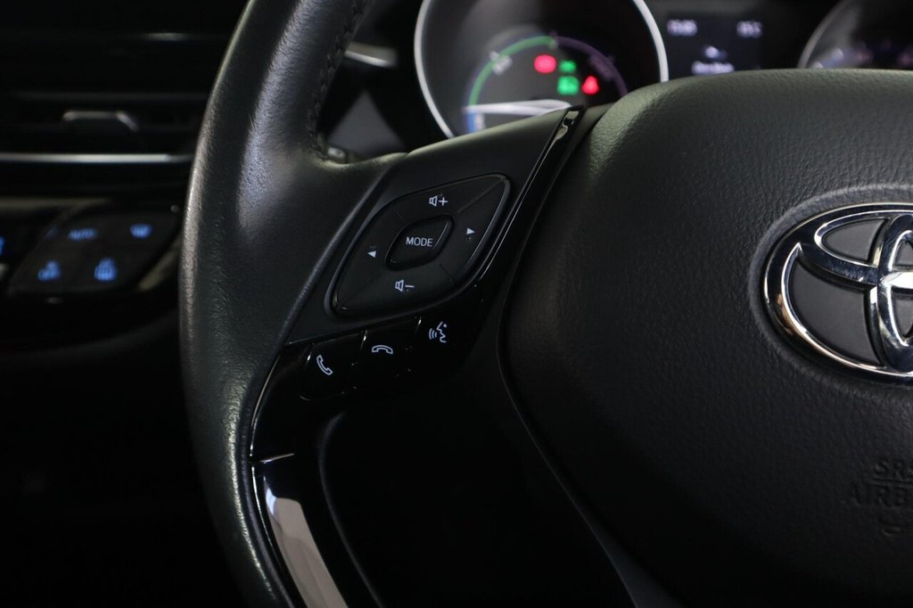 Used Toyota C-HR 2022 for sale - 76376057: Photo 18