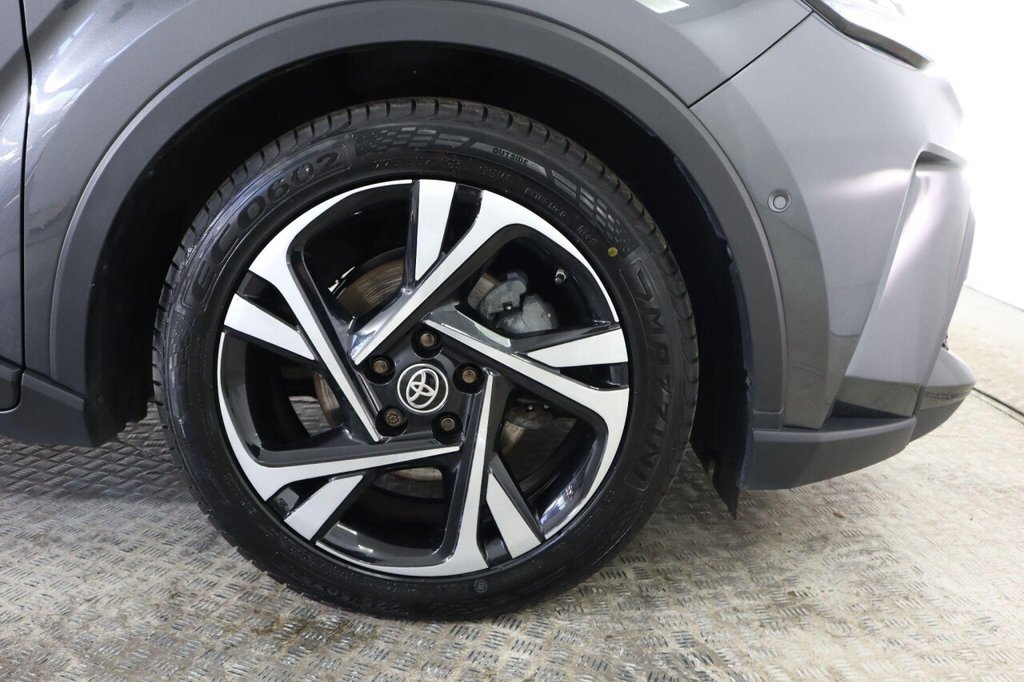 Used Toyota C-HR 2022 for sale - 76376057: Photo 28