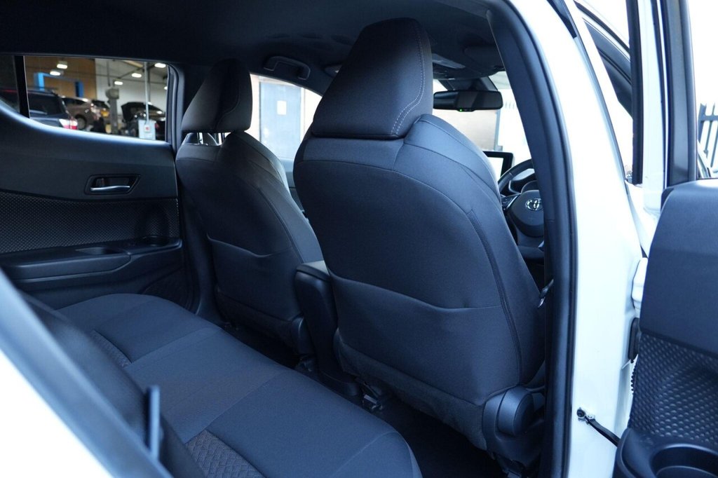 Used Toyota C-HR 2022 for sale - 76910442: Photo 17