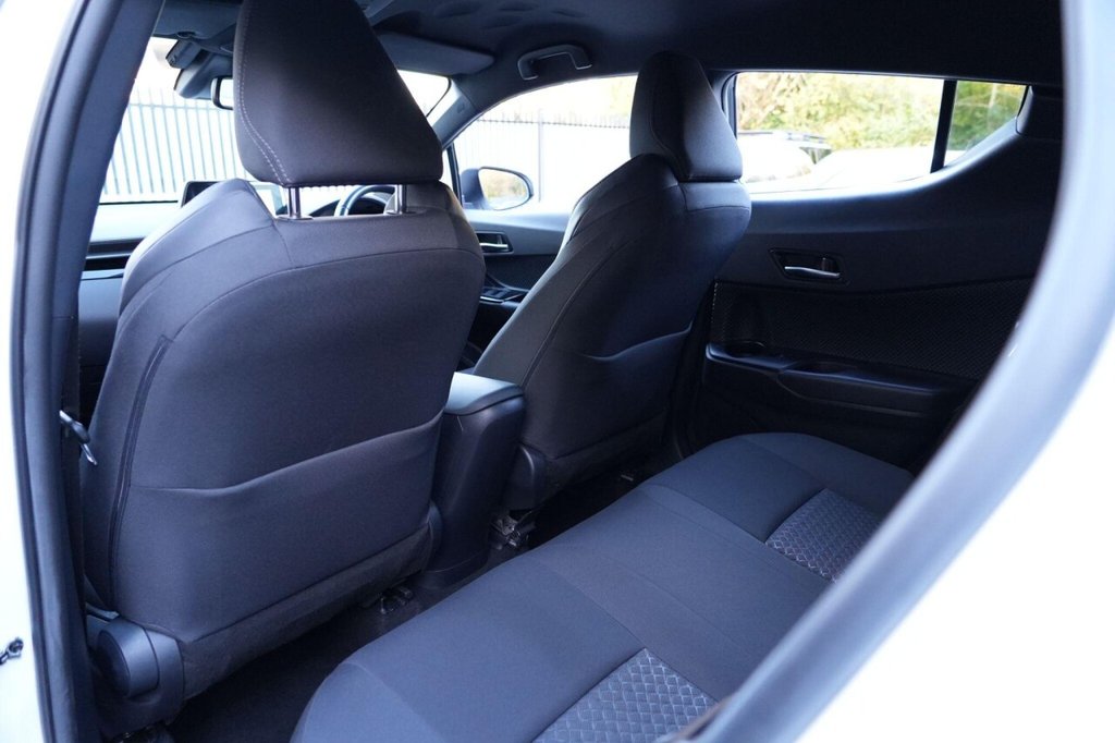 Used Toyota C-HR 2022 for sale - 76910442: Photo 20