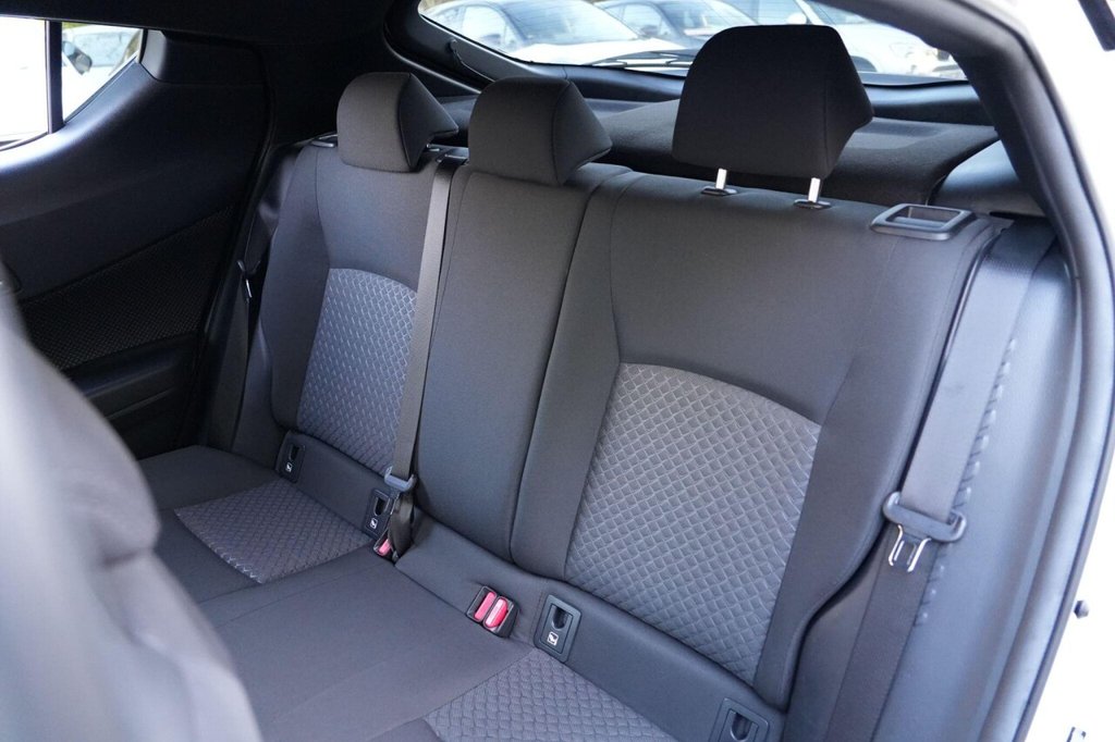 Used Toyota C-HR 2022 for sale - 76910442: Photo 22