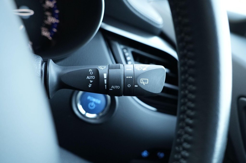 Used Toyota C-HR 2022 for sale - 76910442: Photo 26