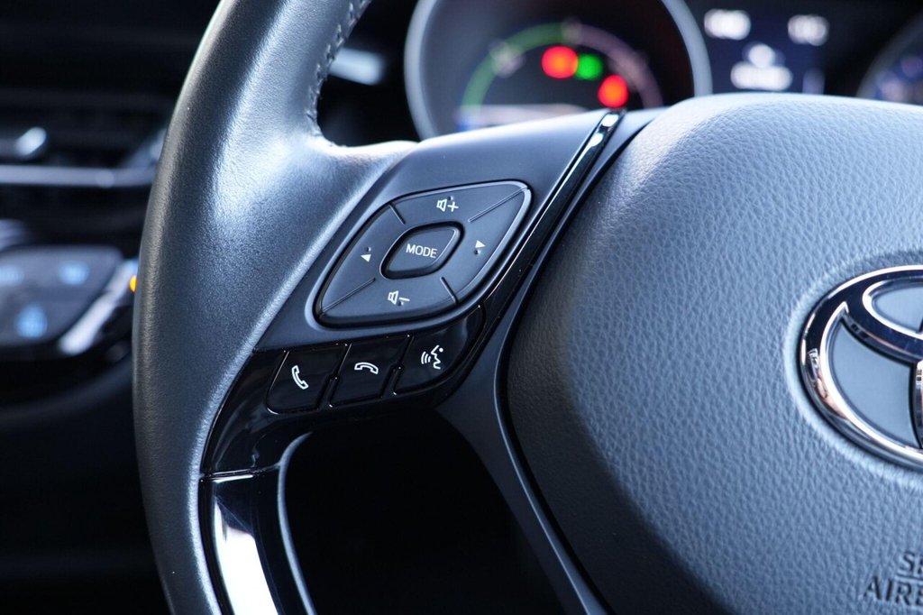 Used Toyota C-HR 2022 for sale - 76910442: Photo 27