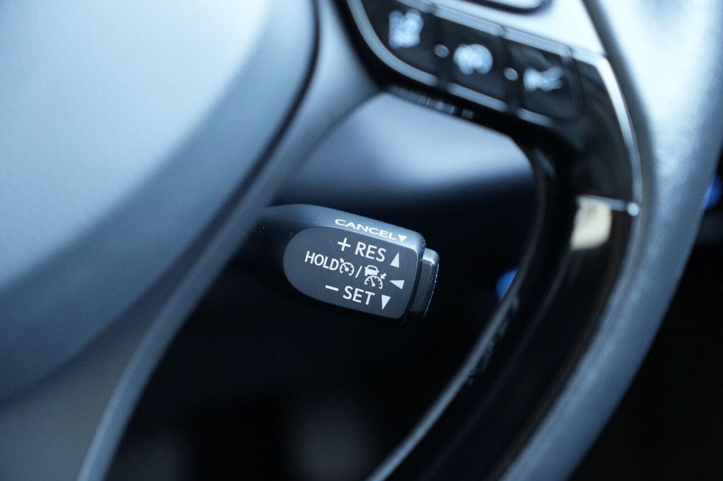 Used Toyota C-HR 2022 for sale - 76910442: Photo 30