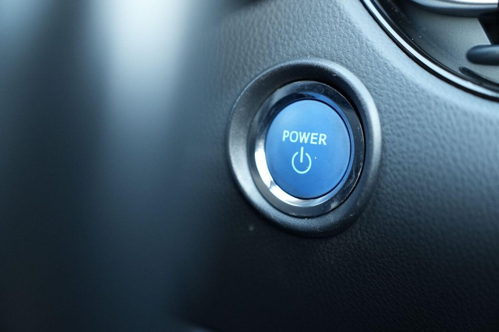 Used Toyota C-HR 2022 for sale - 76910442: Photo 32