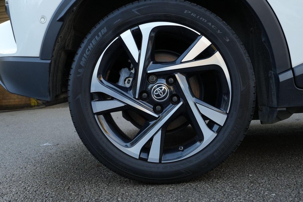 Used Toyota C-HR 2022 for sale - 76910442: Photo 35