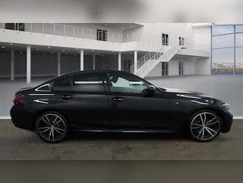 Used BMW 3 Series 2021 for sale - 77551818: Photo