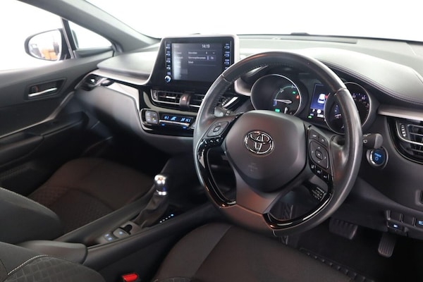 Used Toyota C-HR 2021 for sale - 76323416: Photo 12