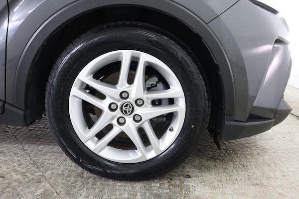 Used Toyota C-HR 2021 for sale - 76323416: Photo 27
