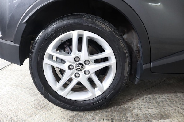 Used Toyota C-HR 2021 for sale - 76323416: Photo 28