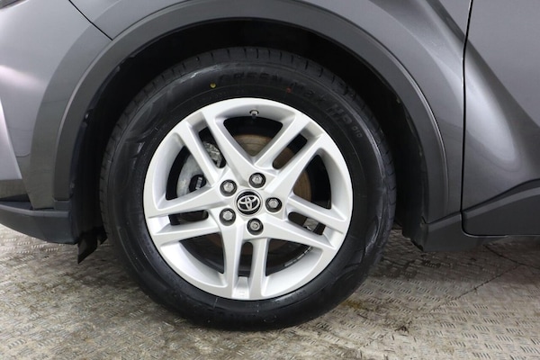 Used Toyota C-HR 2021 for sale - 76323416: Photo 30