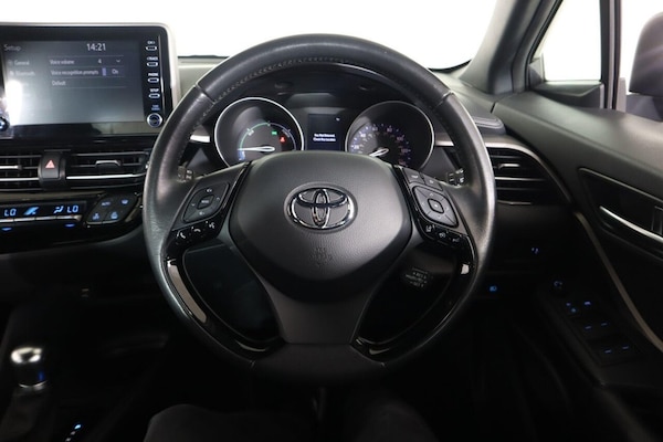 Used Toyota C-HR 2021 for sale - 76323416: Photo 44
