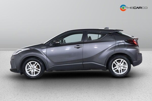 Used Toyota C-HR 2021 for sale - 76323416: Photo 8