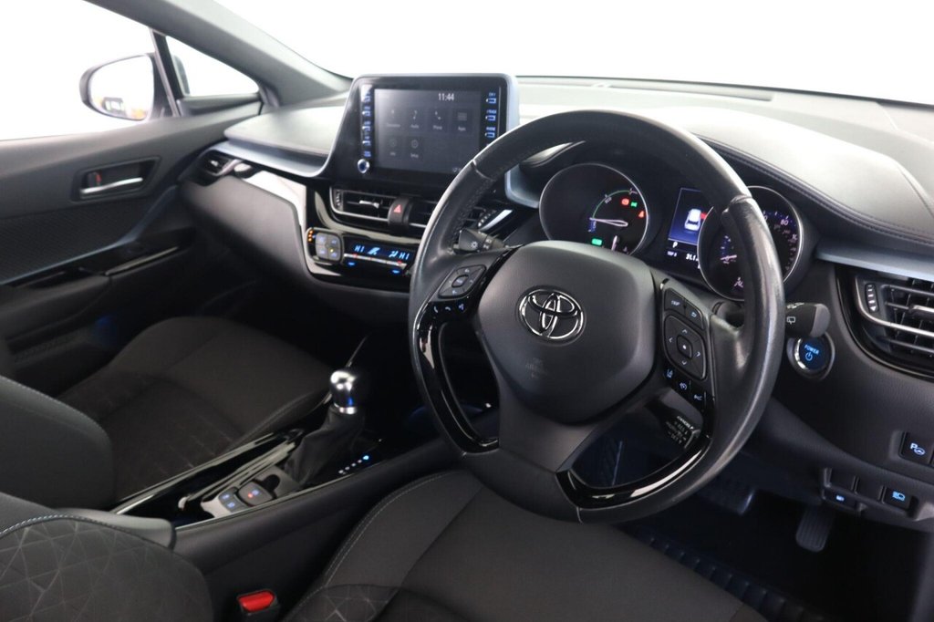 Used Toyota C-HR 2022 for sale - 76642457: Photo 12