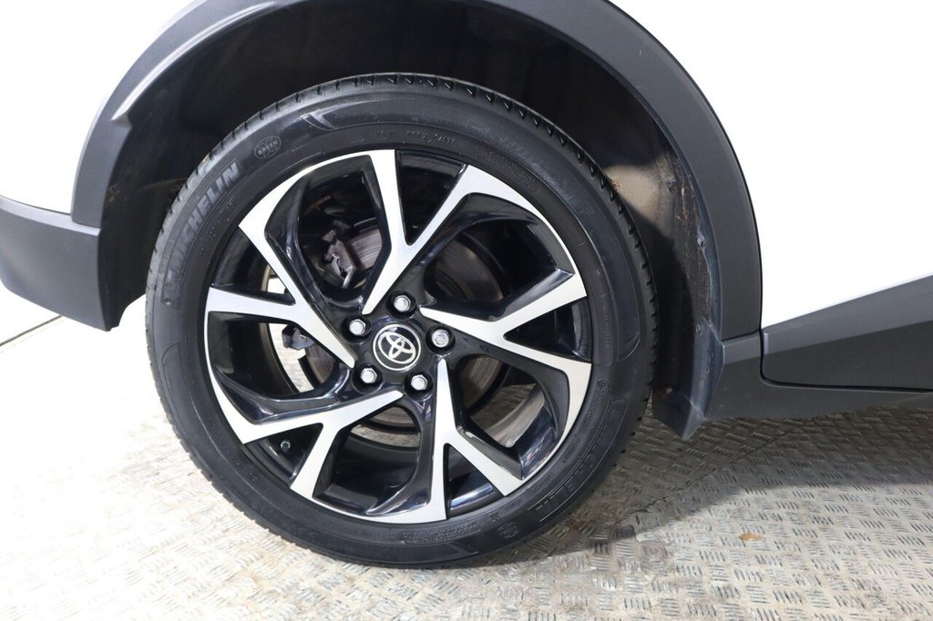 Used Toyota C-HR 2022 for sale - 76642457: Photo 30