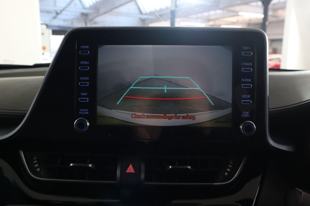 Used Toyota C-HR 2022 for sale - 76642457: Photo 40