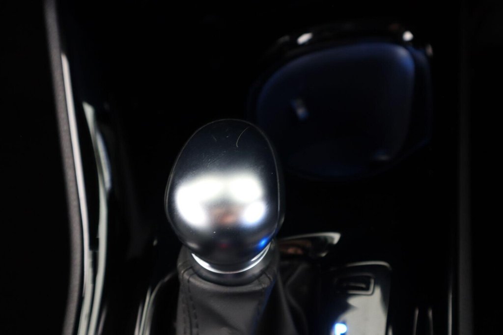 Used Toyota C-HR 2022 for sale - 76642457: Photo 48