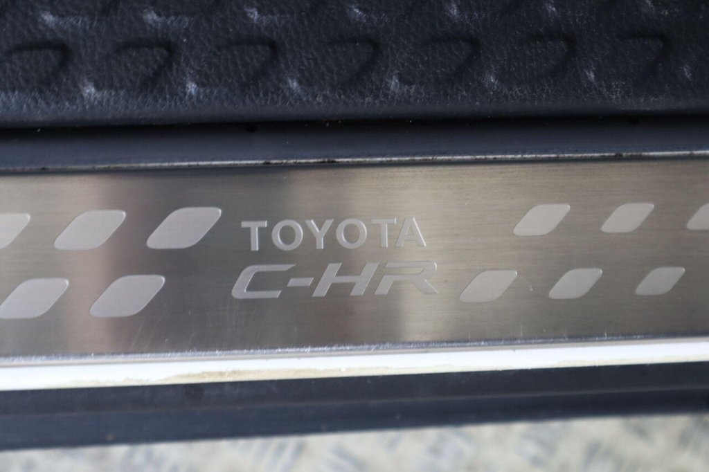 Used Toyota C-HR 2022 for sale - 76642457: Photo 49