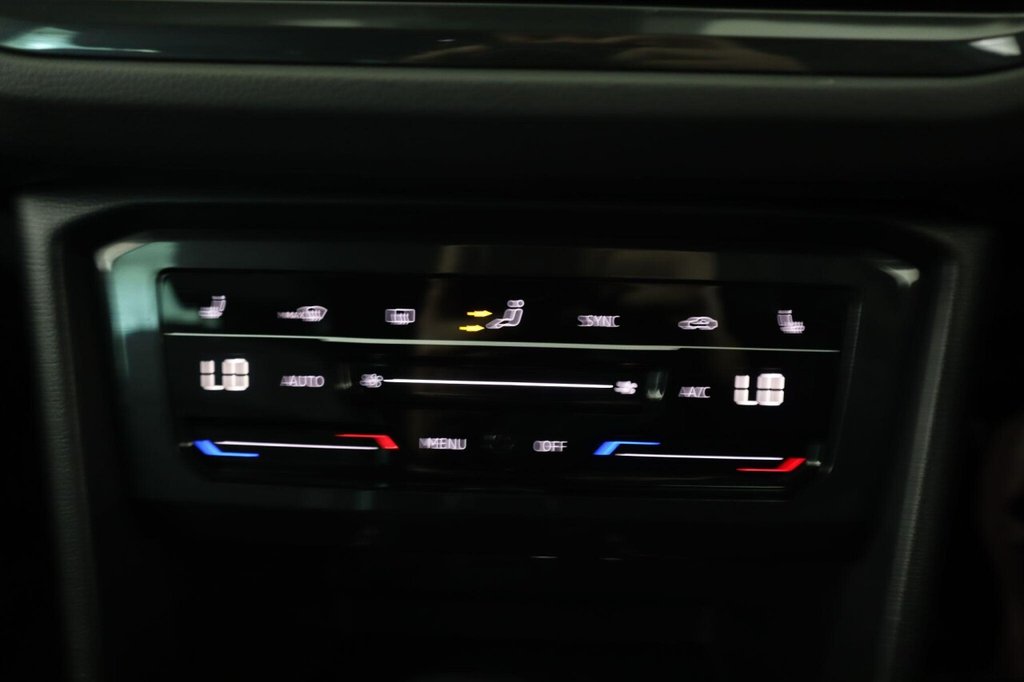 Used Volkswagen Tiguan 2023 for sale - 76914784: Photo 30