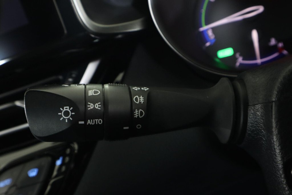 Used Toyota C-HR 2022 for sale - 77806521: Photo 19
