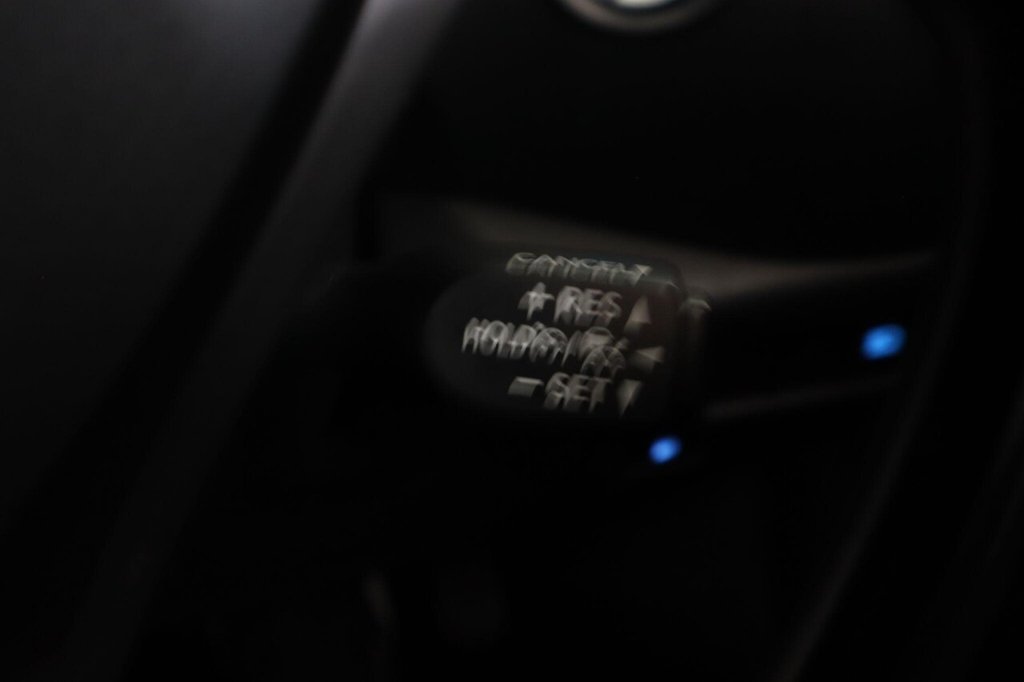 Used Toyota C-HR 2022 for sale - 77806521: Photo 20