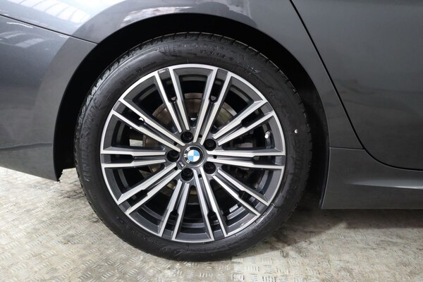 Used BMW 3 Series 2021 for sale - 74194152: Photo 25
