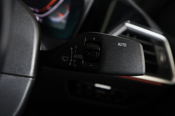 Used BMW 3 Series 2021 for sale - 74194152: Photo 34