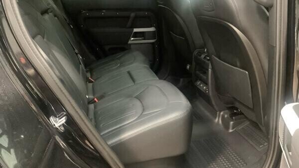 Used Land Rover Defender 2021 for sale - 77765336: Photo 11