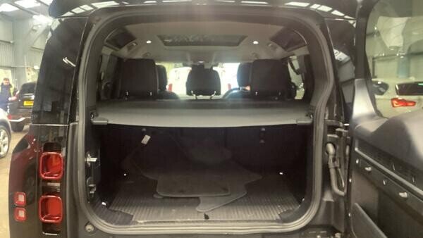 Used Land Rover Defender 2021 for sale - 77765336: Photo 14