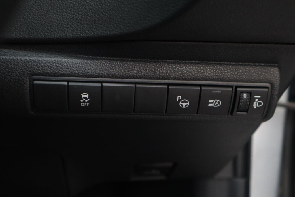 Used Toyota Corolla 2021 for sale - 76546902: Photo 24