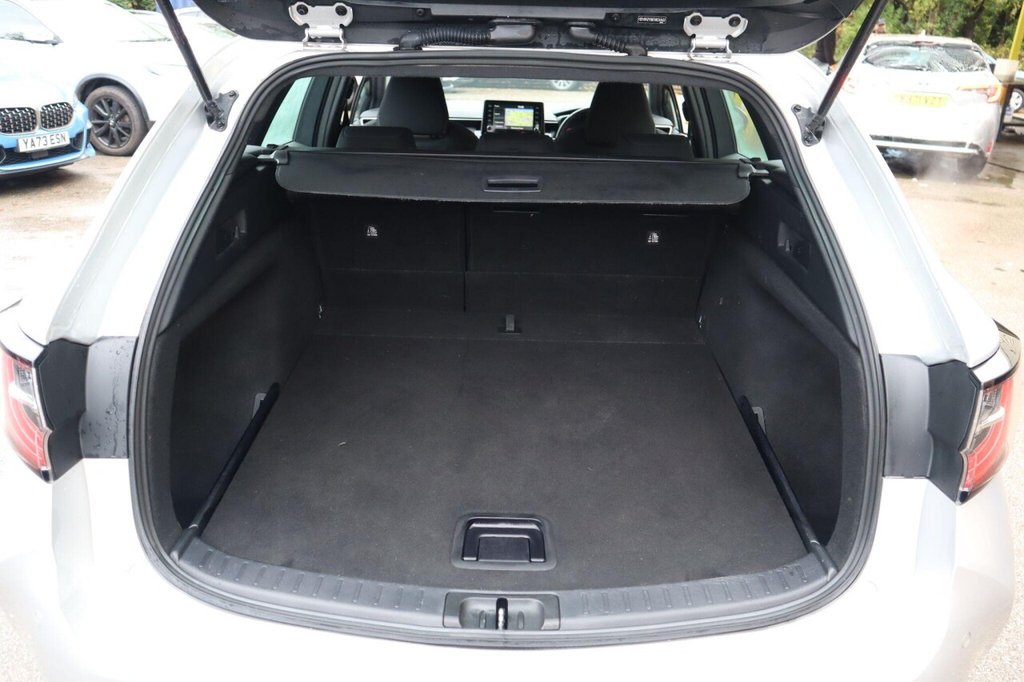 Used Toyota Corolla 2021 for sale - 76546902: Photo 40