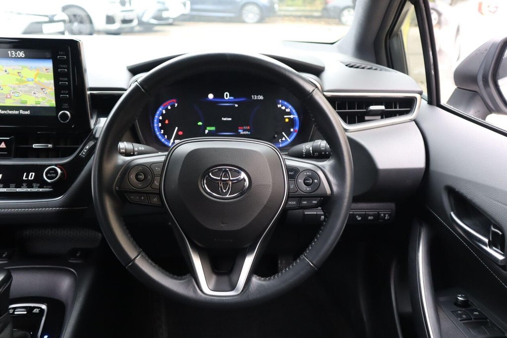 Used Toyota Corolla 2021 for sale - 76546902: Photo 41