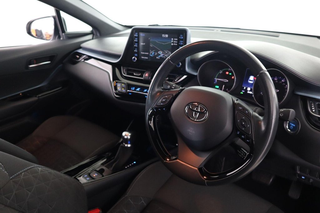 Used Toyota C-HR 2022 for sale - 76105921: Photo 12
