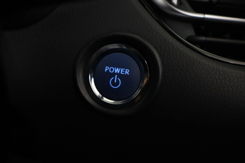 Used Toyota C-HR 2022 for sale - 76105921: Photo 22