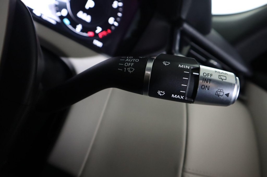 Used Land Rover Range Rover Velar 2022 for sale - 76482181: Photo 18