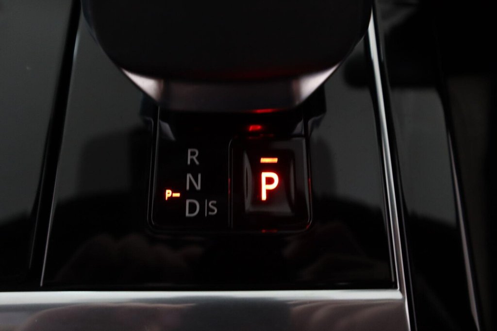 Used Land Rover Range Rover Velar 2022 for sale - 76482181: Photo 21