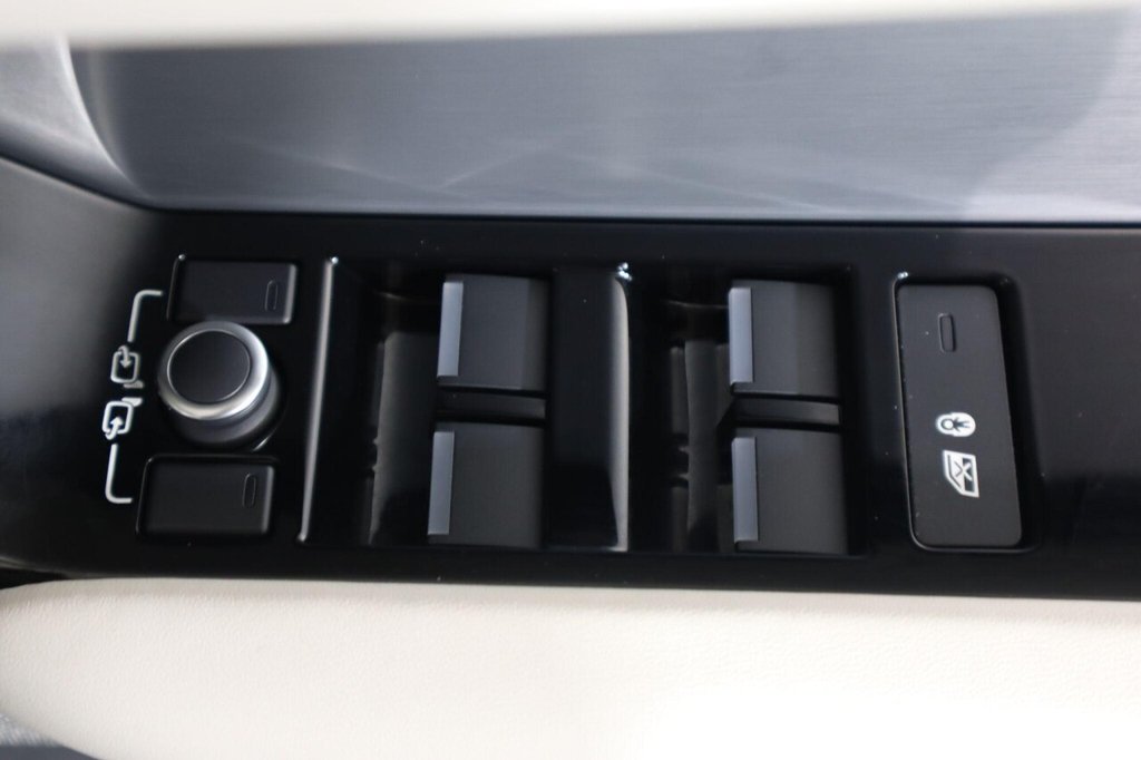 Used Land Rover Range Rover Velar 2022 for sale - 76482181: Photo 25