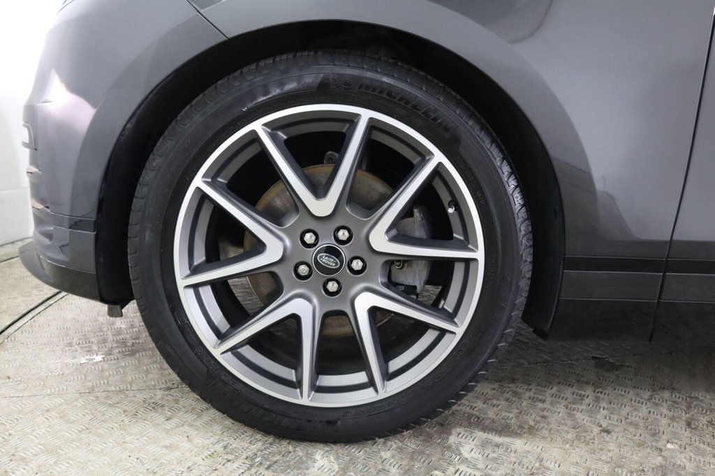 Used Land Rover Range Rover Velar 2022 for sale - 76482181: Photo 32