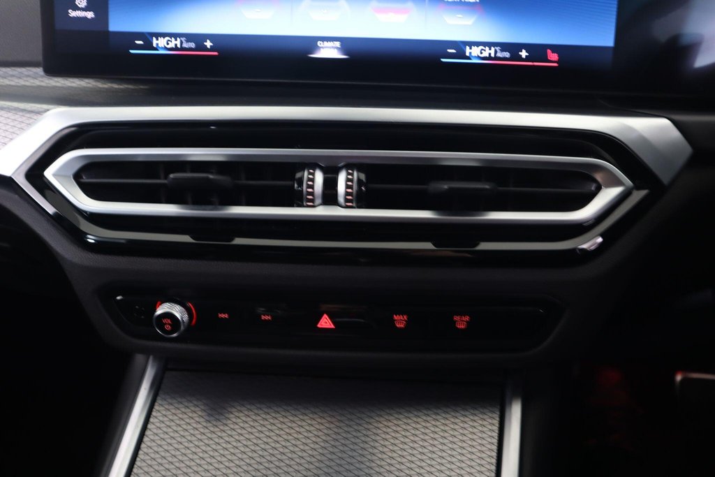 Used BMW 3 Series 2024 for sale - 78212491: Photo 30