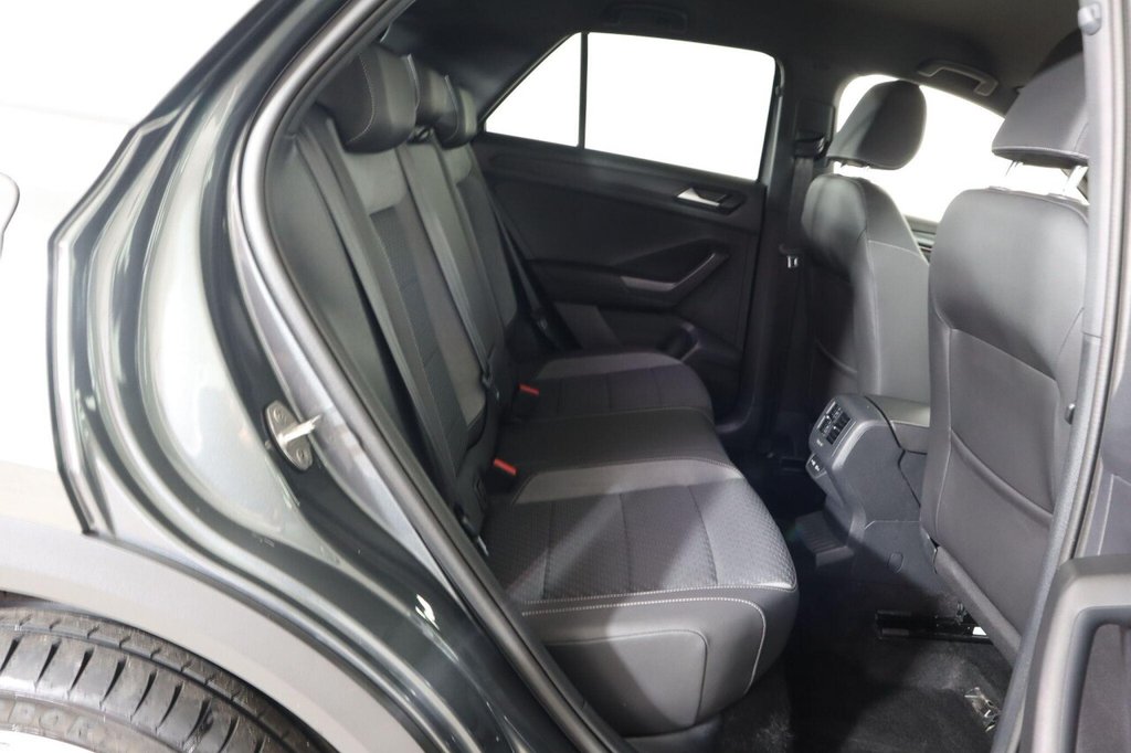 Used Volkswagen T-Roc 2021 for sale - 76509640: Photo 16