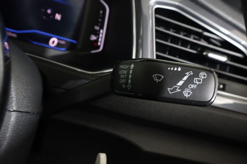 Used Volkswagen T-Roc 2021 for sale - 76509640: Photo 21